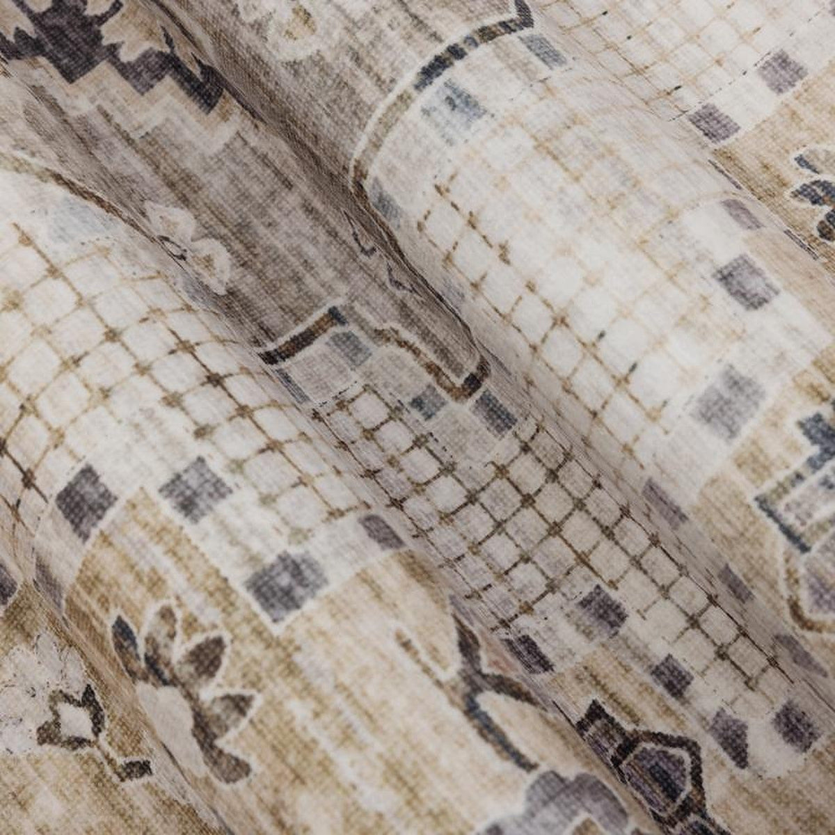 Tapis Millau, coloris beige nuancé, la matière de près